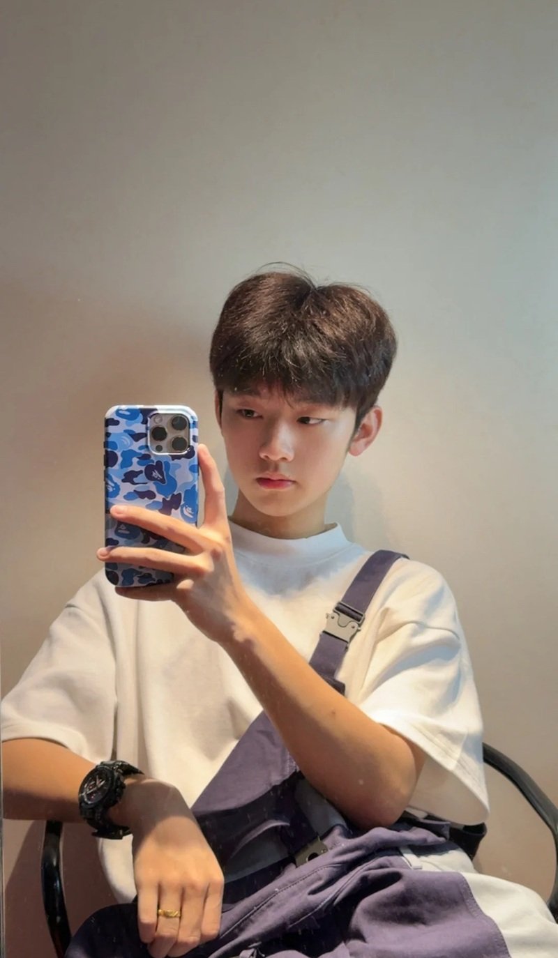 Ảnh trai đẹp 2K12 37