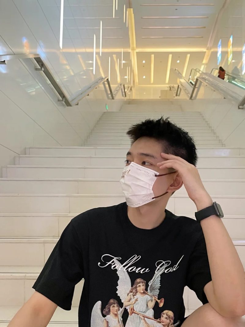 Ảnh trai đẹp đeo khẩu trang 14