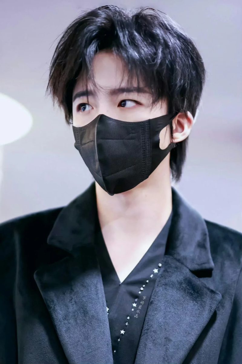 Ảnh trai đẹp đeo khẩu trang 1