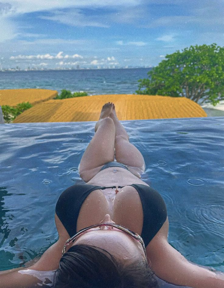 Ảnh vú gợi cảm 15