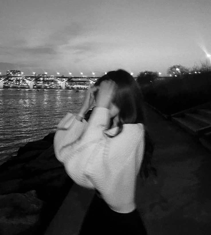 Avatar Buồn Nữ 5