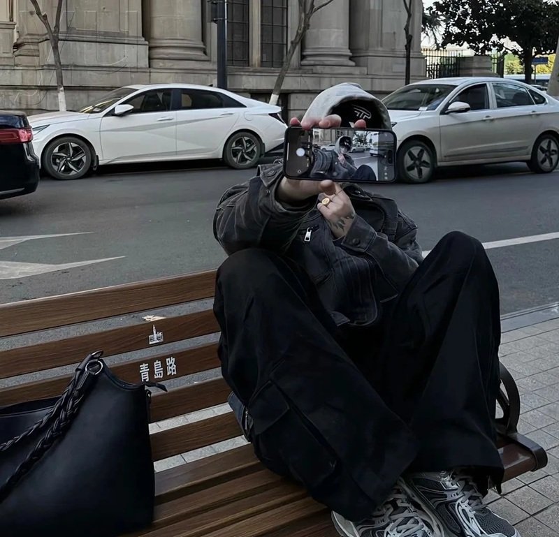 avatar ảnh trai đẹp che mặt 36