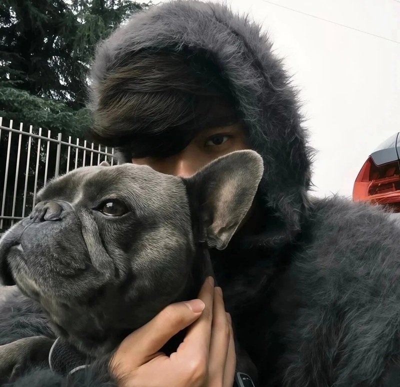 avatar ảnh trai đẹp che mặt 41