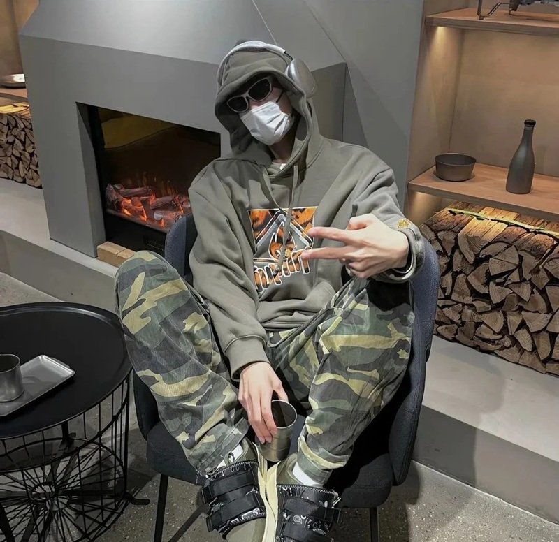 avatar ảnh trai đẹp che mặt 25