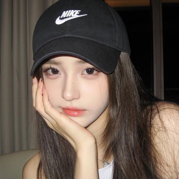 Avatar Nữ Ngầu Cá Tính 10