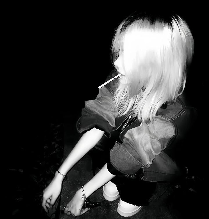 Avatar Nữ Ngầu 12