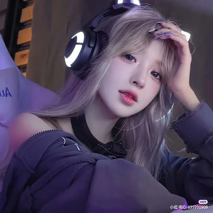 Avatar Nữ Ngầu Cá Tính 17