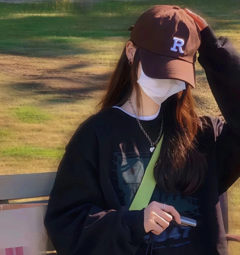 avatar nữ ngầu che mặt 17