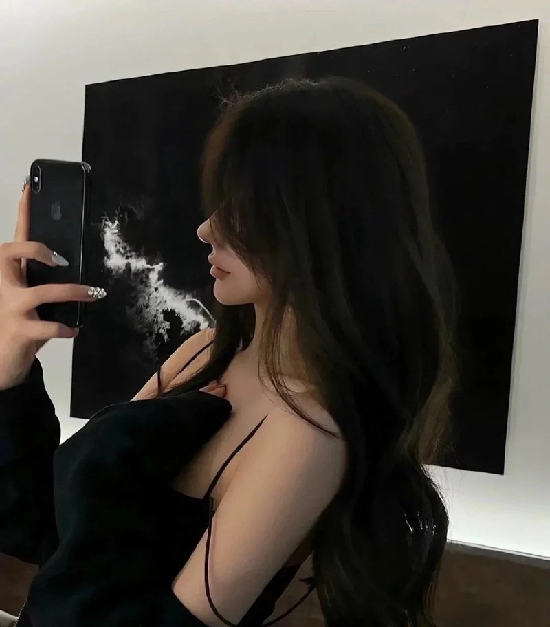 avatar nữ ngầu che mặt 28