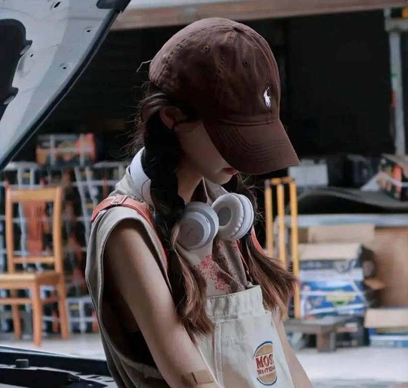 avatar nữ ngầu che mặt 37