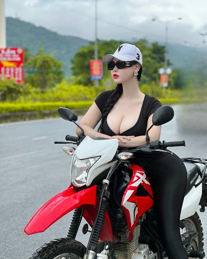 Nguyễn Ngọc Kim Thảo bikini 10