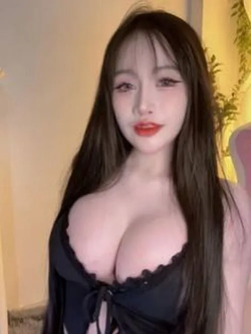 Ảnh Gái Xinh Vú To Ngực Bự 161