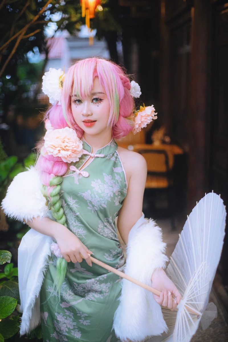ảnh Cosplay Mitsuri 14