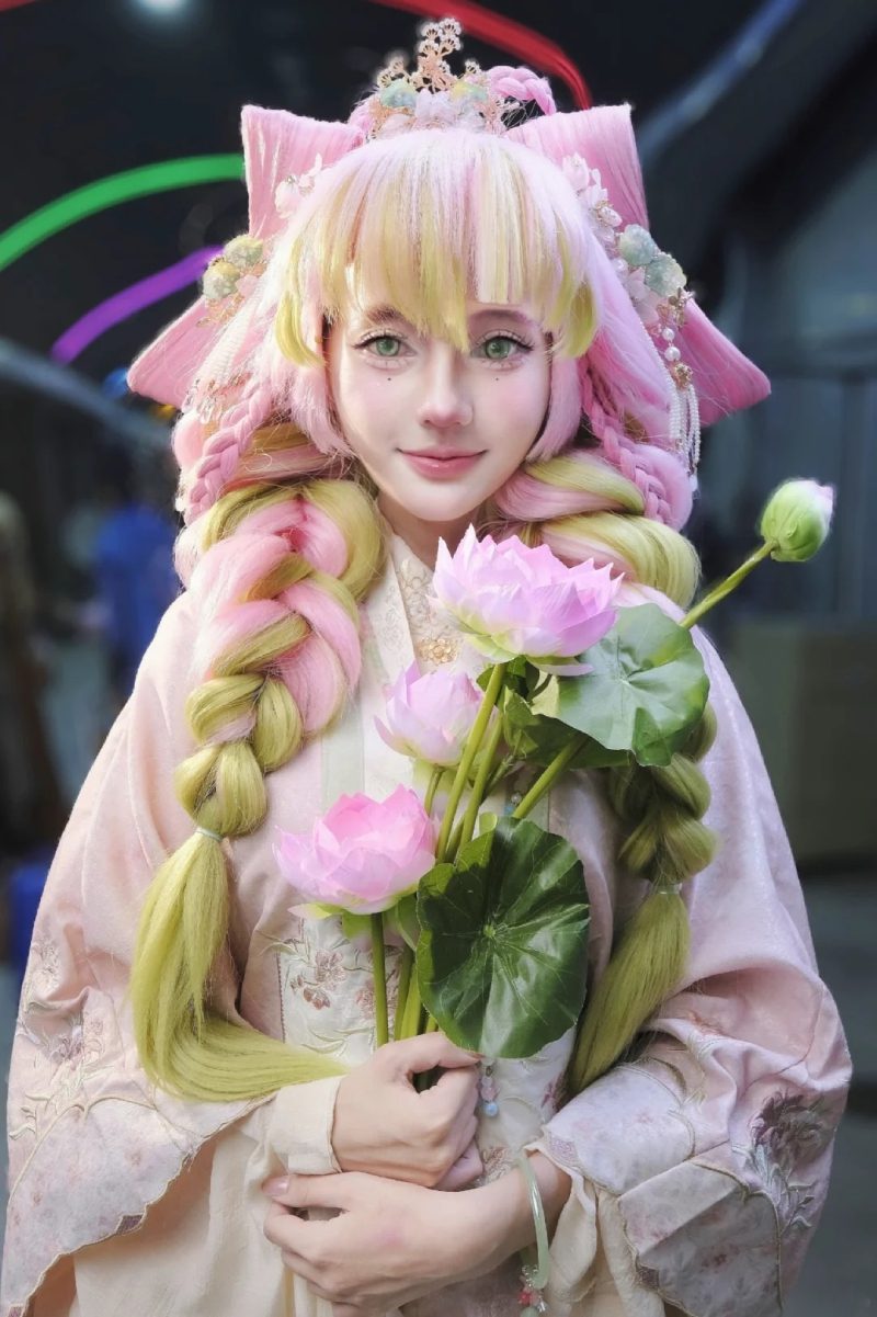 ảnh Cosplay Mitsuri 24