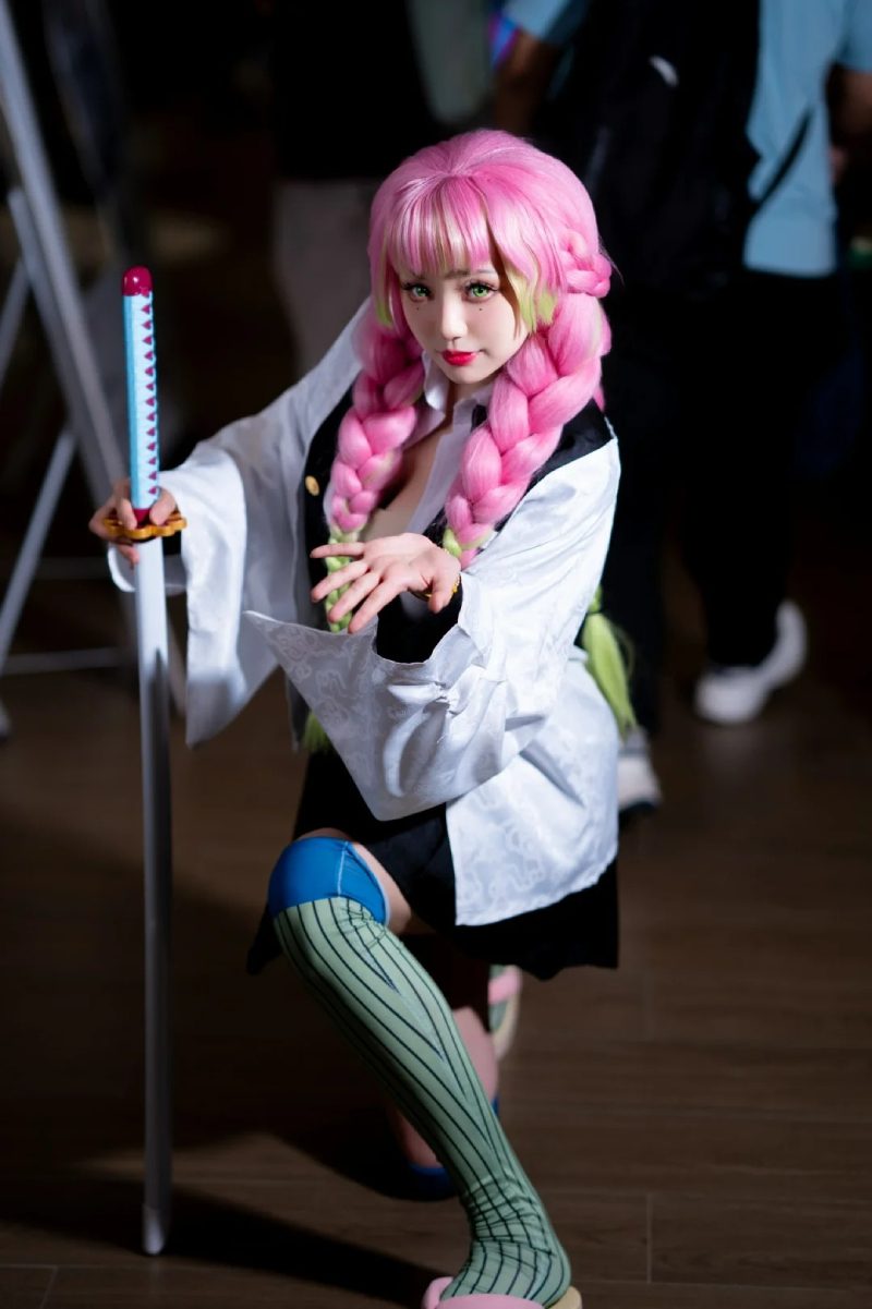 ảnh Cosplay Mitsuri 3