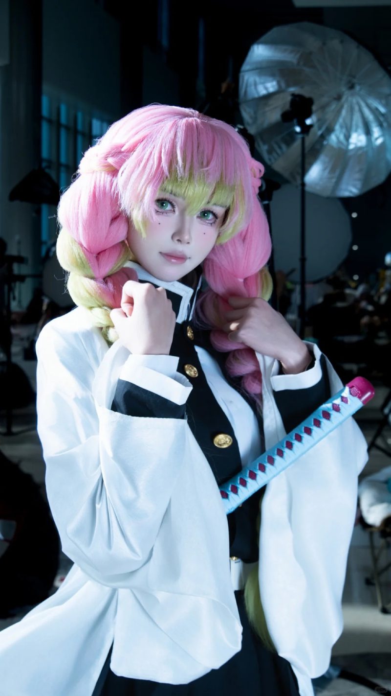ảnh Cosplay Mitsuri 35