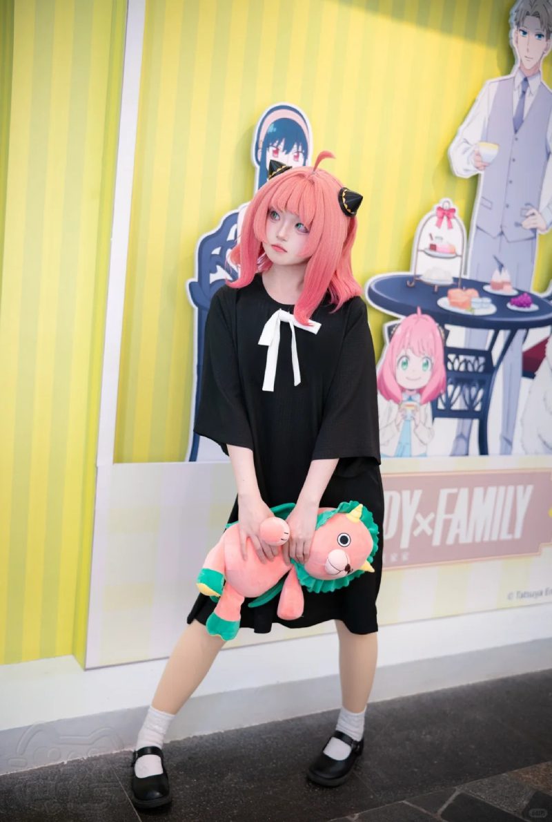 cosplay anime Anya 17