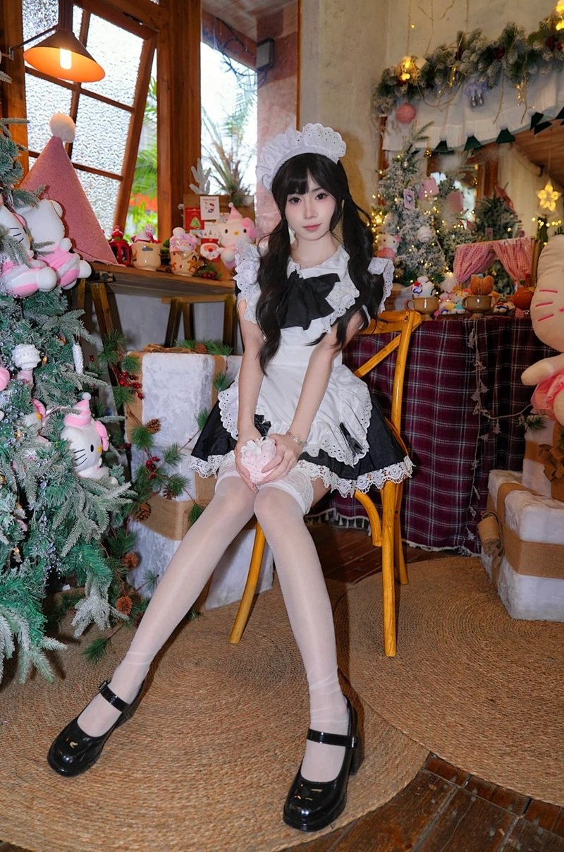 cosplay hầu gái đáng yêu 40