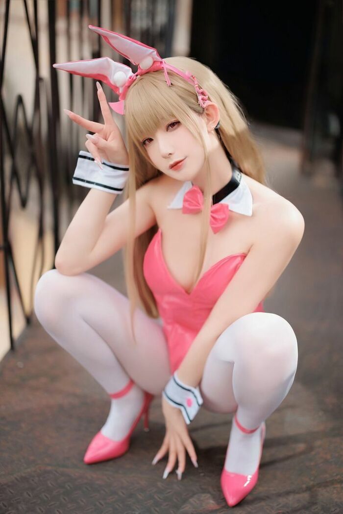 ảnh cosplay thỏ 13