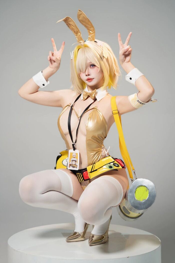 ảnh cosplay thỏ 26