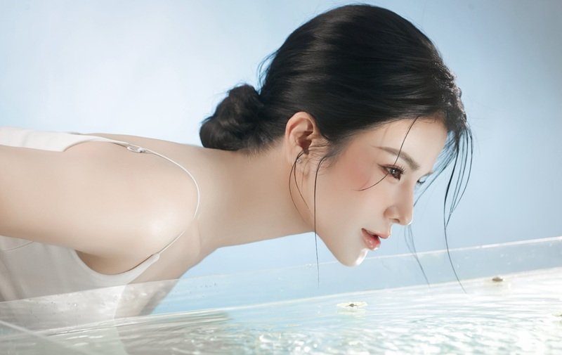 ảnh Diệp Lâm Anh sexy 27