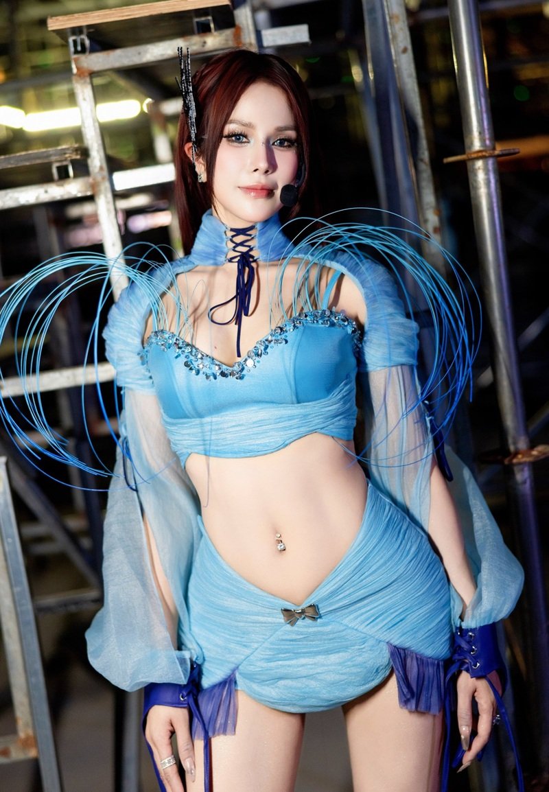 ảnh Diệp Lâm Anh sexy 38