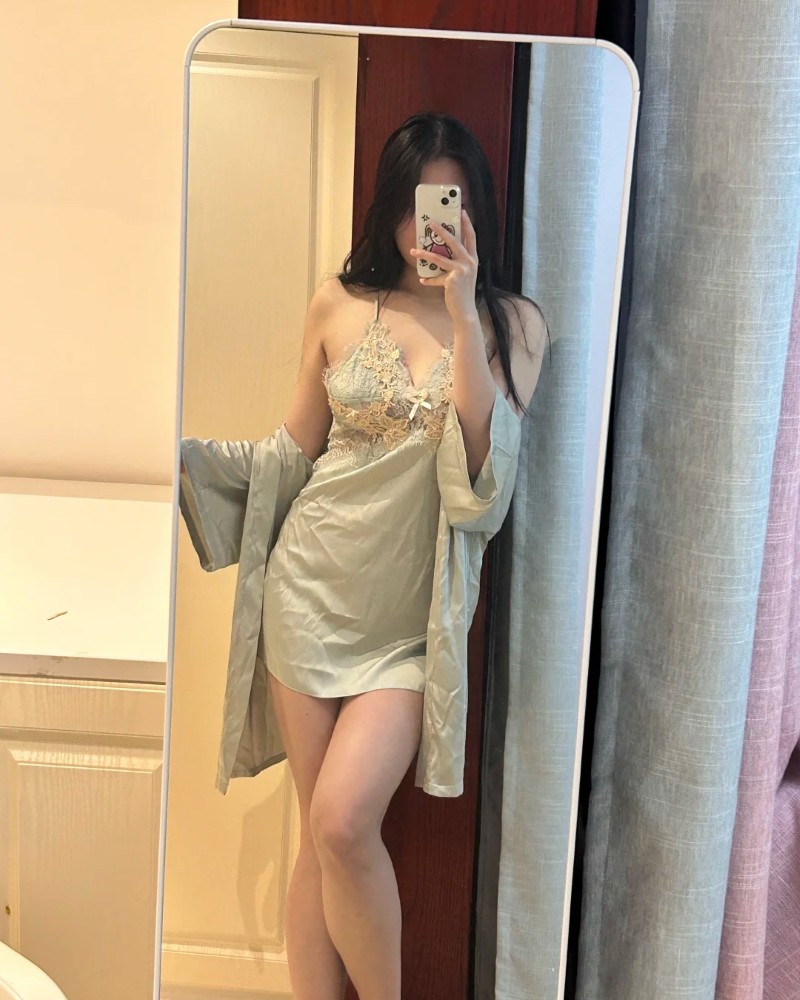 ảnh gái đẹp mặc đồ ngủ 22