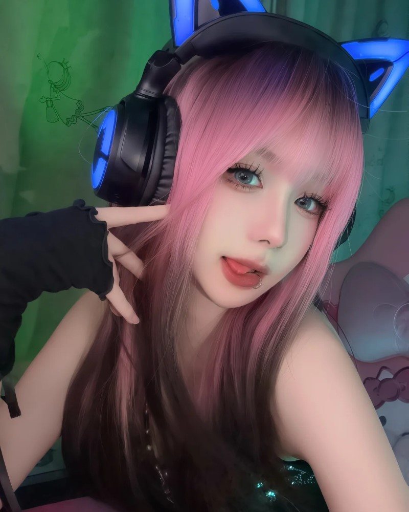 Gái xinh live stream 40