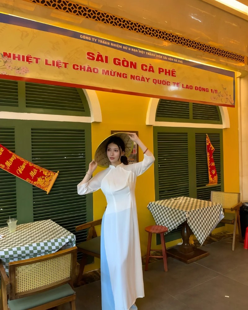 gái xinh mặc áo dài 33
