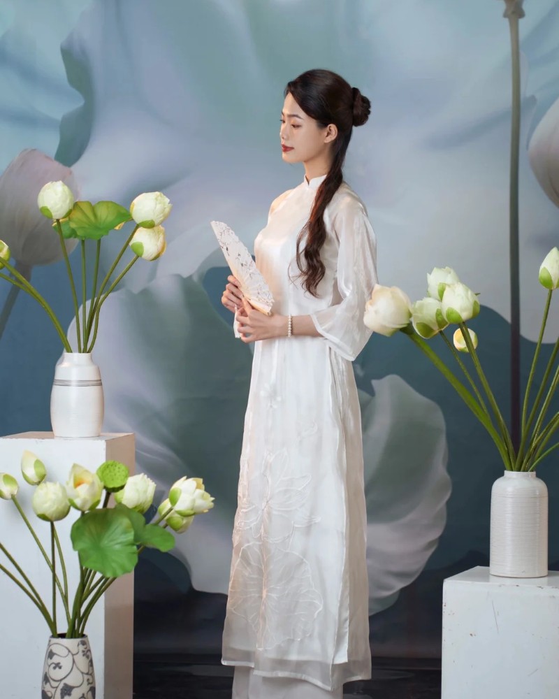 gái xinh mặc áo dài 13