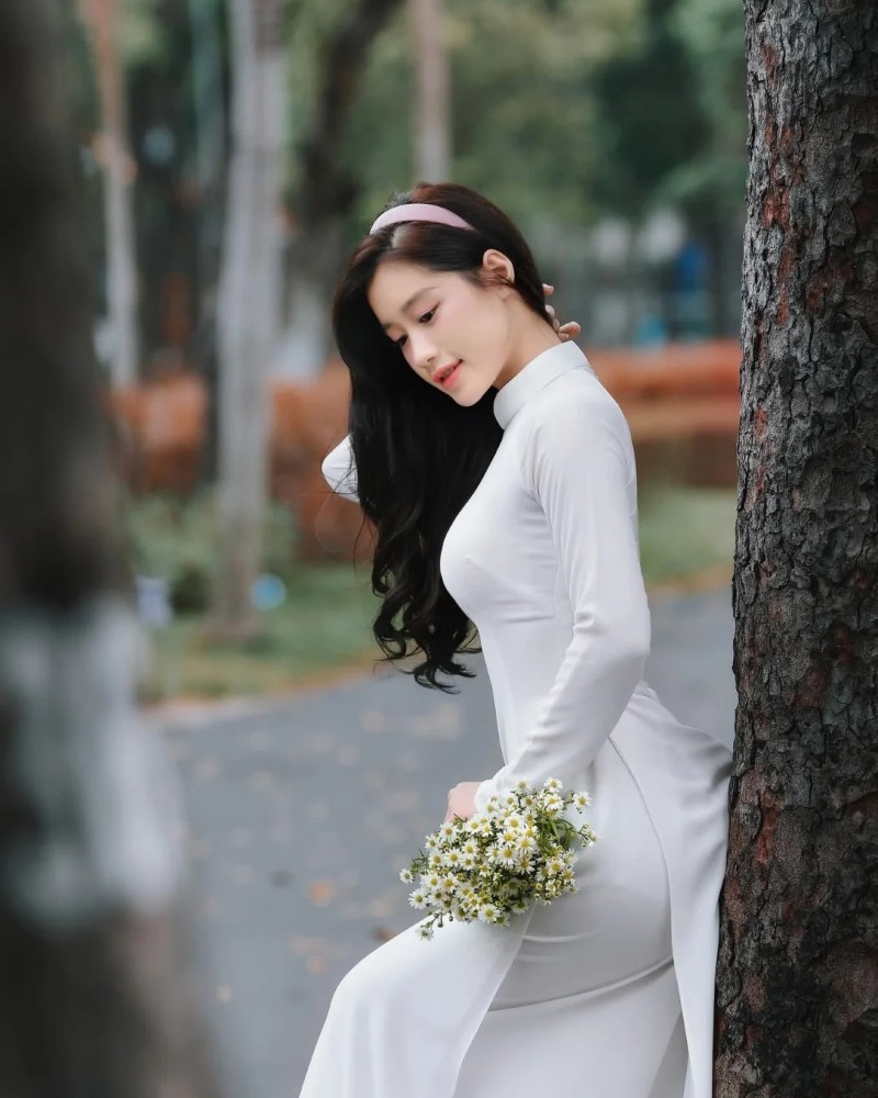 gái xinh mặc áo dài 2