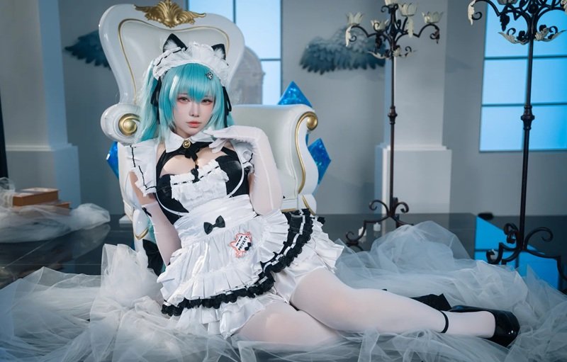 ảnh gái xinh mặc đồ hầu gái 29