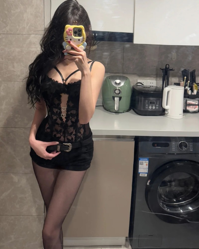 Ảnh Gái Xinh Mặc Đồ Thiếu Vải 31