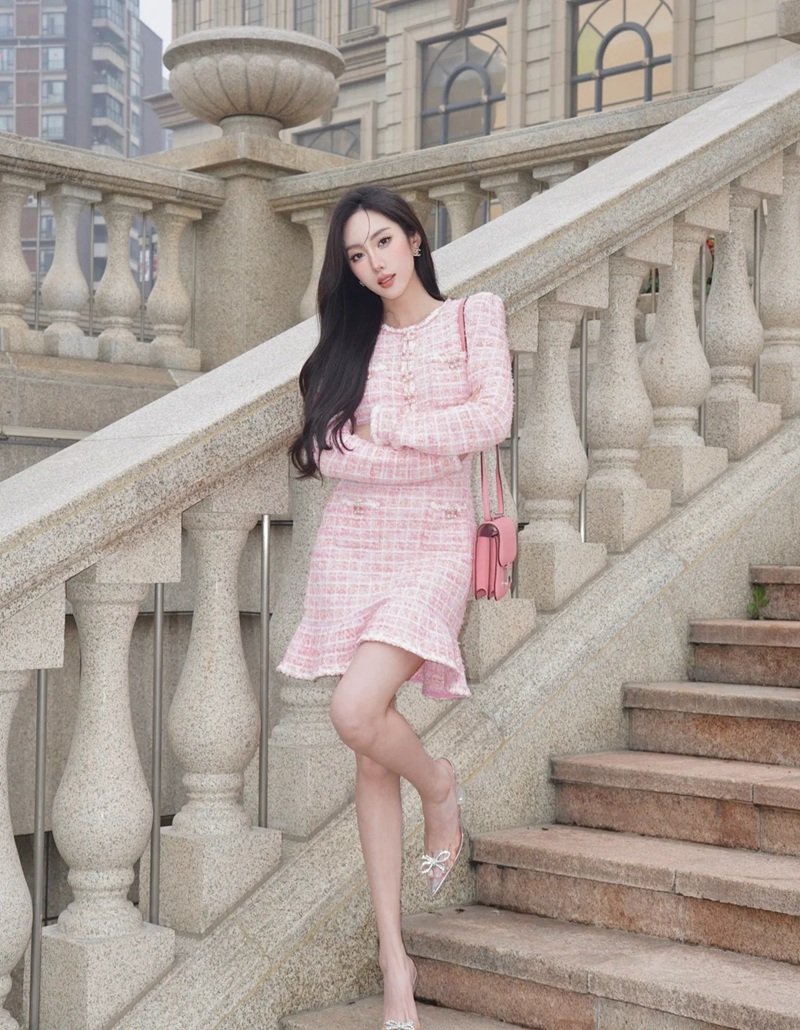 ảnh gái xinh mặc pinky 23