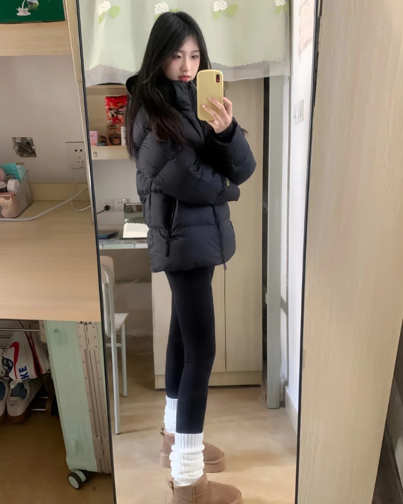 gái xinh mặc quần bó sát 1