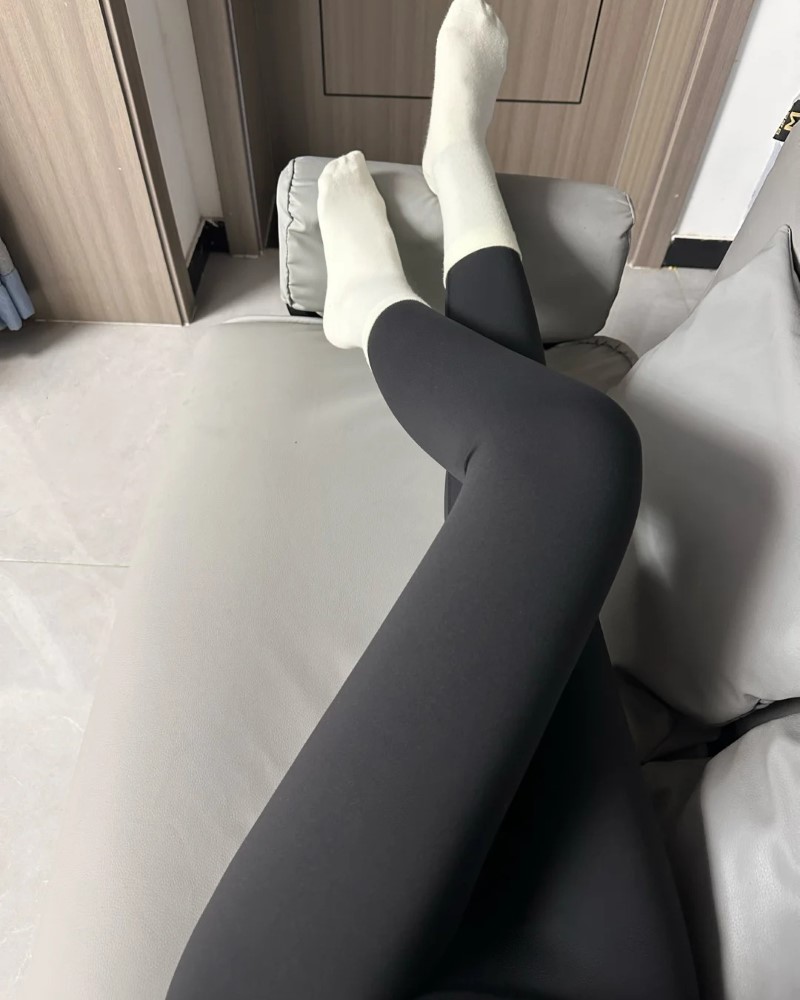 gái xinh mặc quần bó sát 16