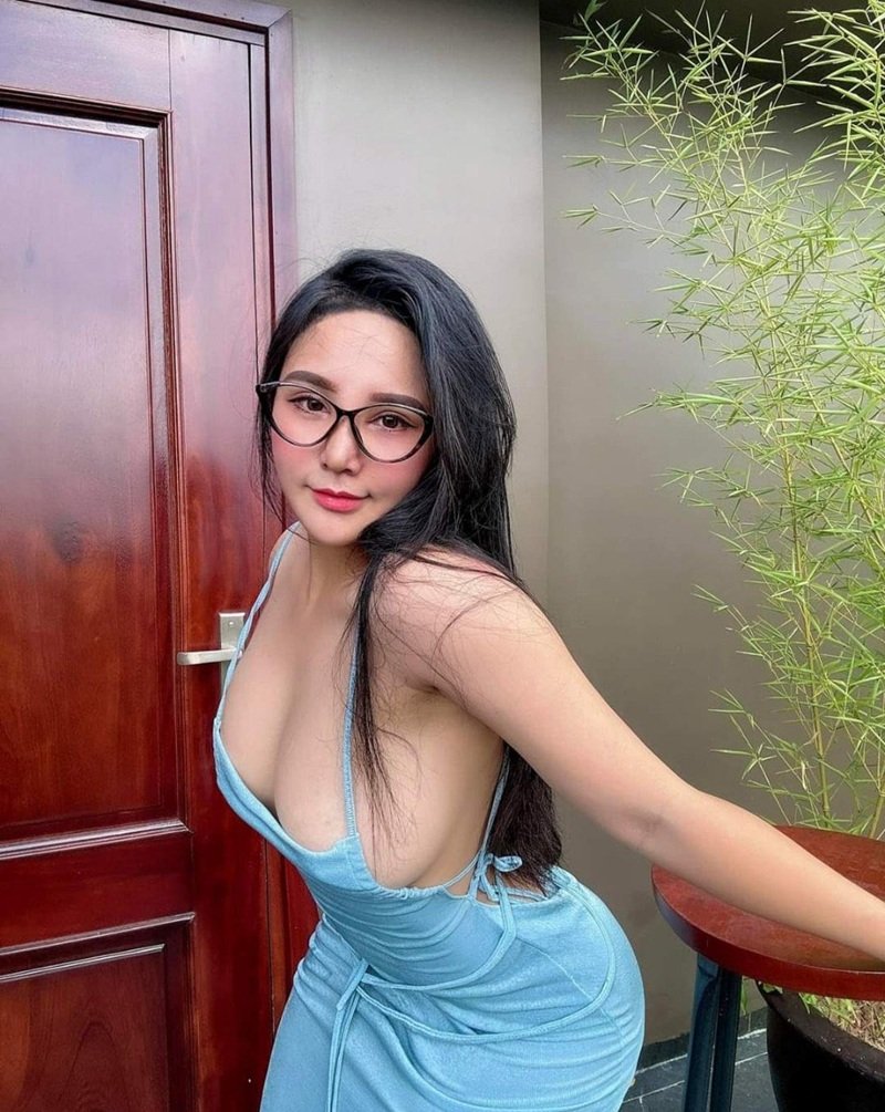 ảnh gái xinh mặc váy 11