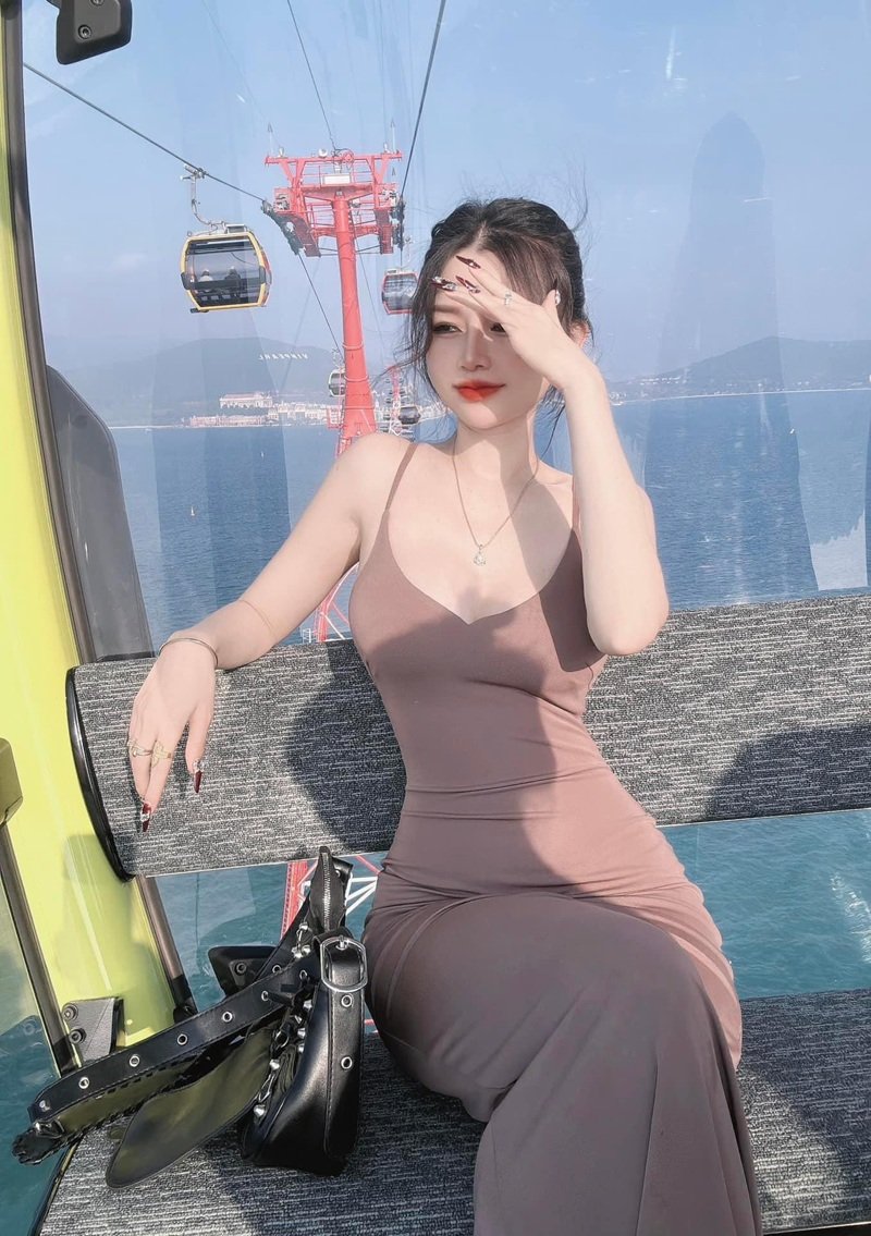 ảnh gái xinh mặc váy 19