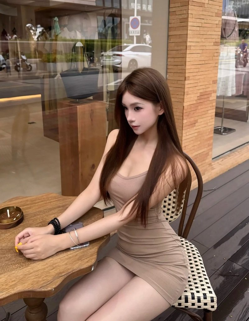 gái xinh trung quốc mặc váy ngắn 35