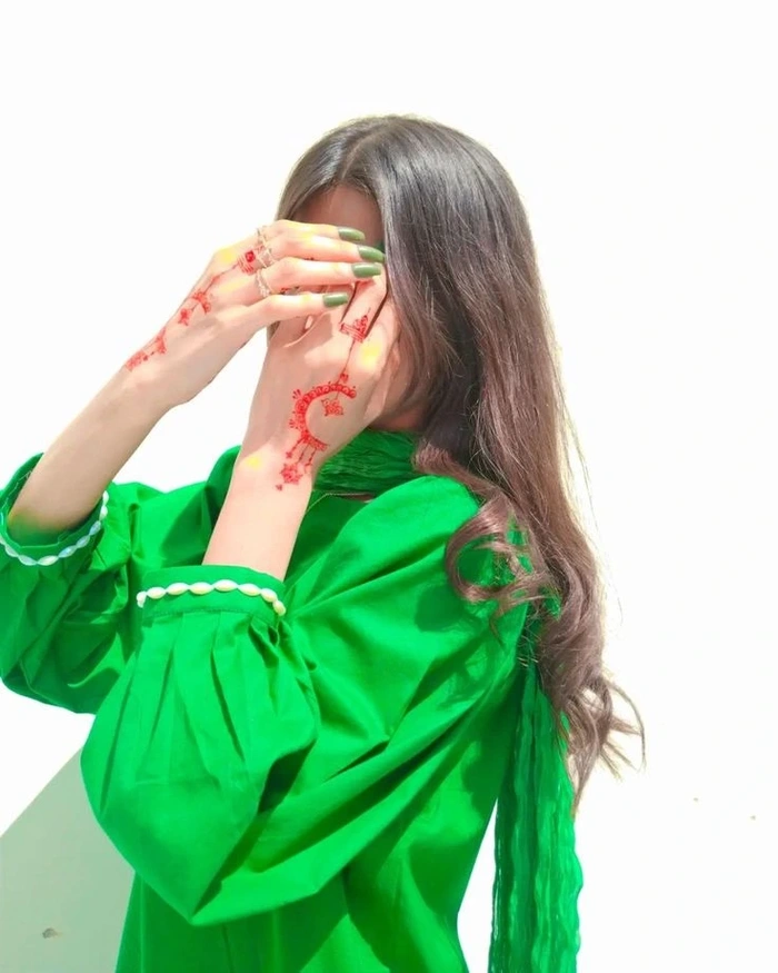 Hidden Face DP Girls 51