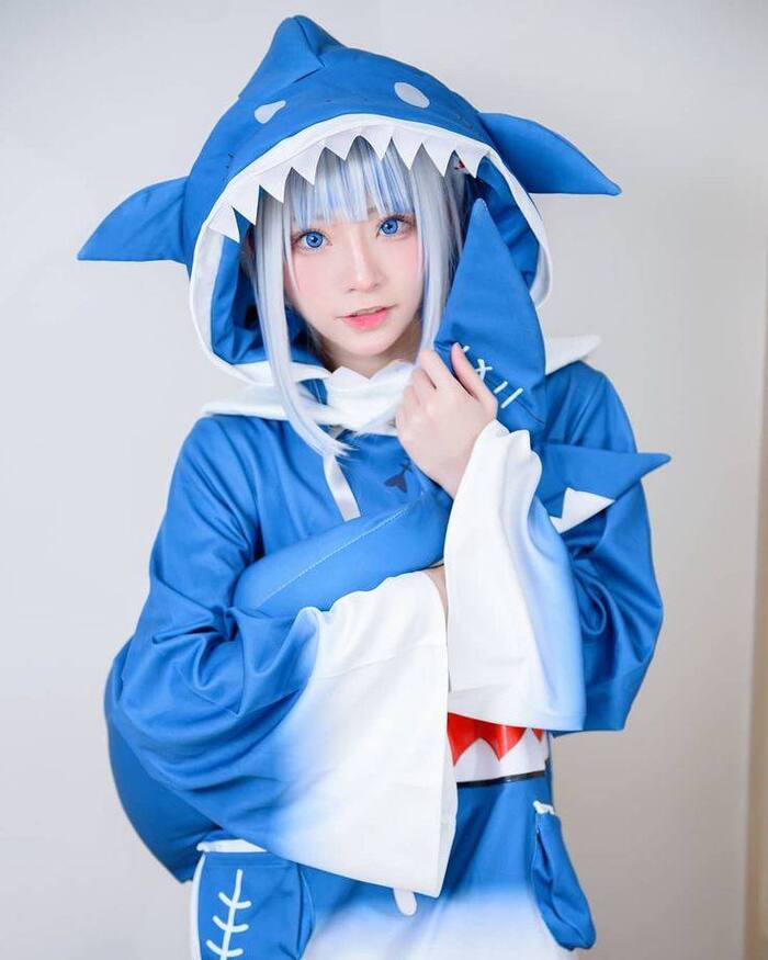 Ảnh Yaoyaoqwq Gawr Gura cosplay 24