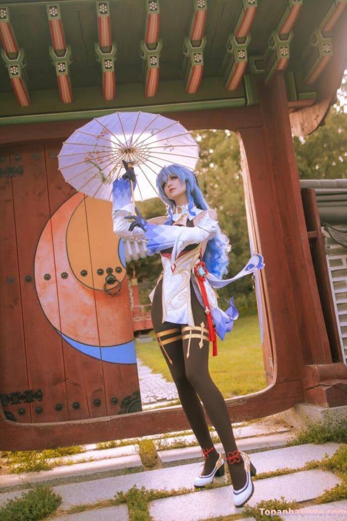 ảnh cosplay Ganyu 28