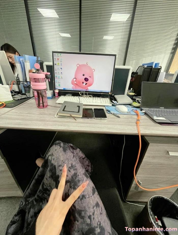 Ảnh gái văn phòng 77