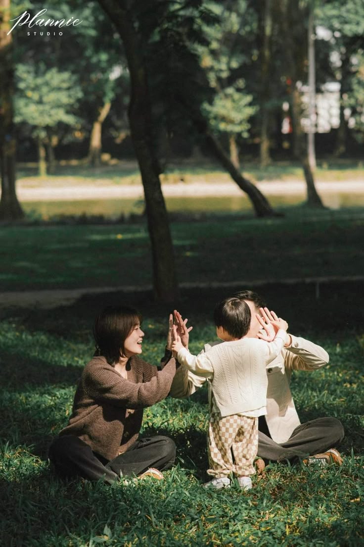 Hình Ảnh Gia Đình Hạnh Phúc 2