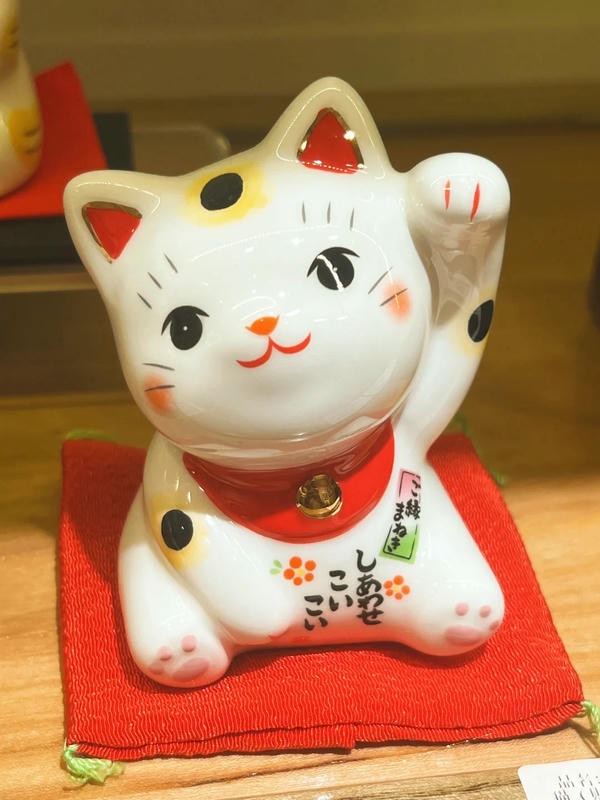 hình ảnh mèo thần tài 9