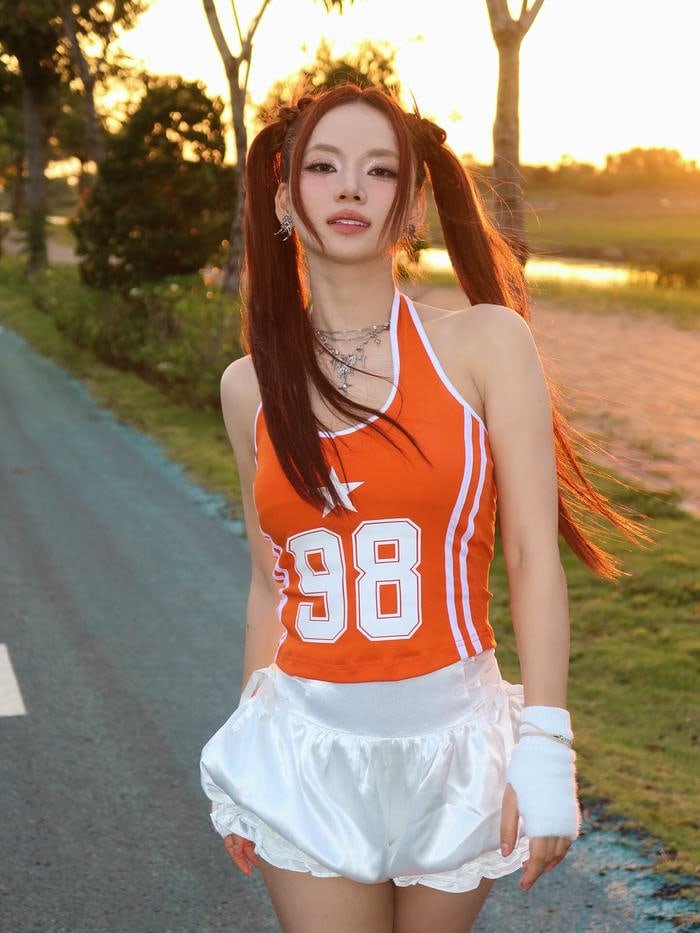 Ngô Lan Hương bikini 15