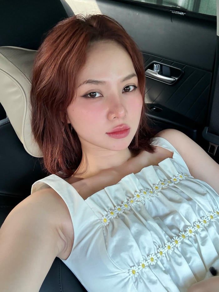 Ngô Lan Hương bikini 17