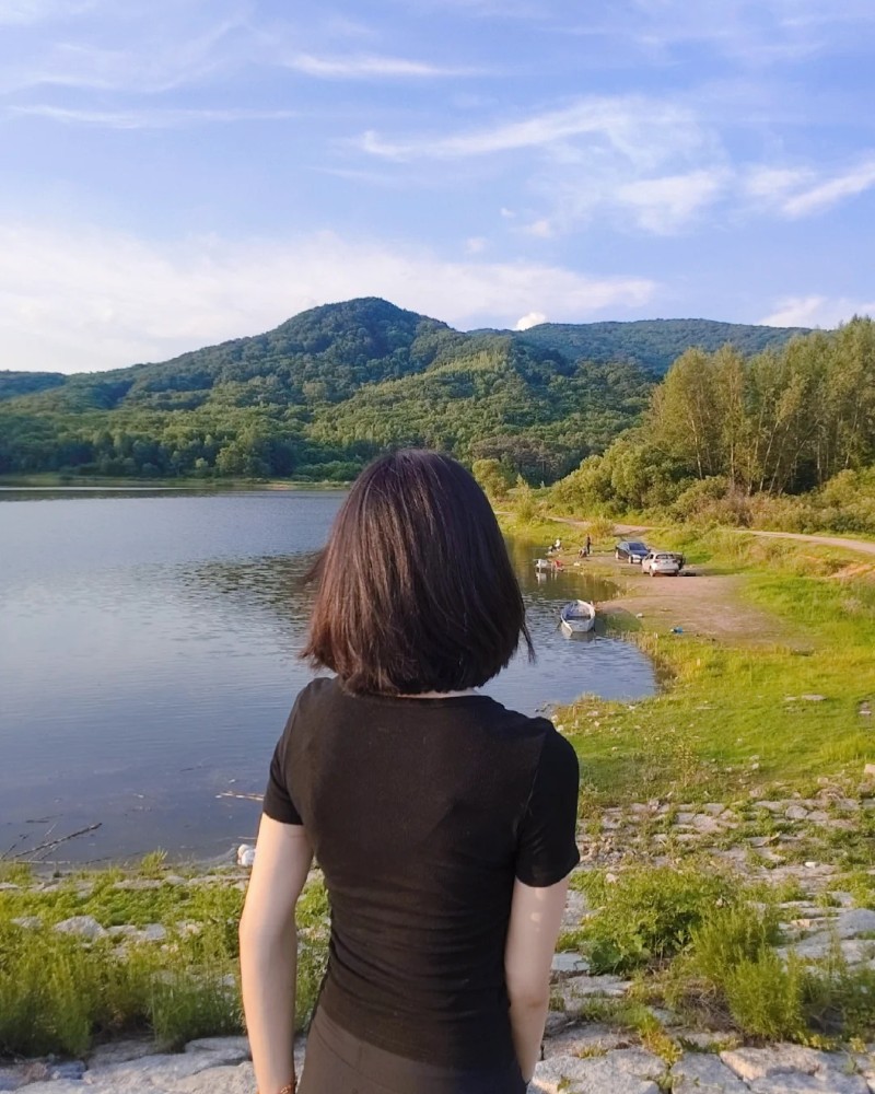 Hình gái đẹp tóc ngắn 29