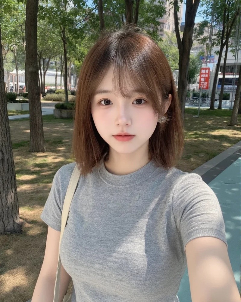 Hình gái đẹp tóc ngắn 16