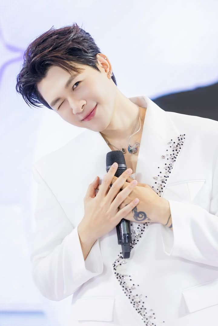 Hình Nền Anh Tú Atus 12